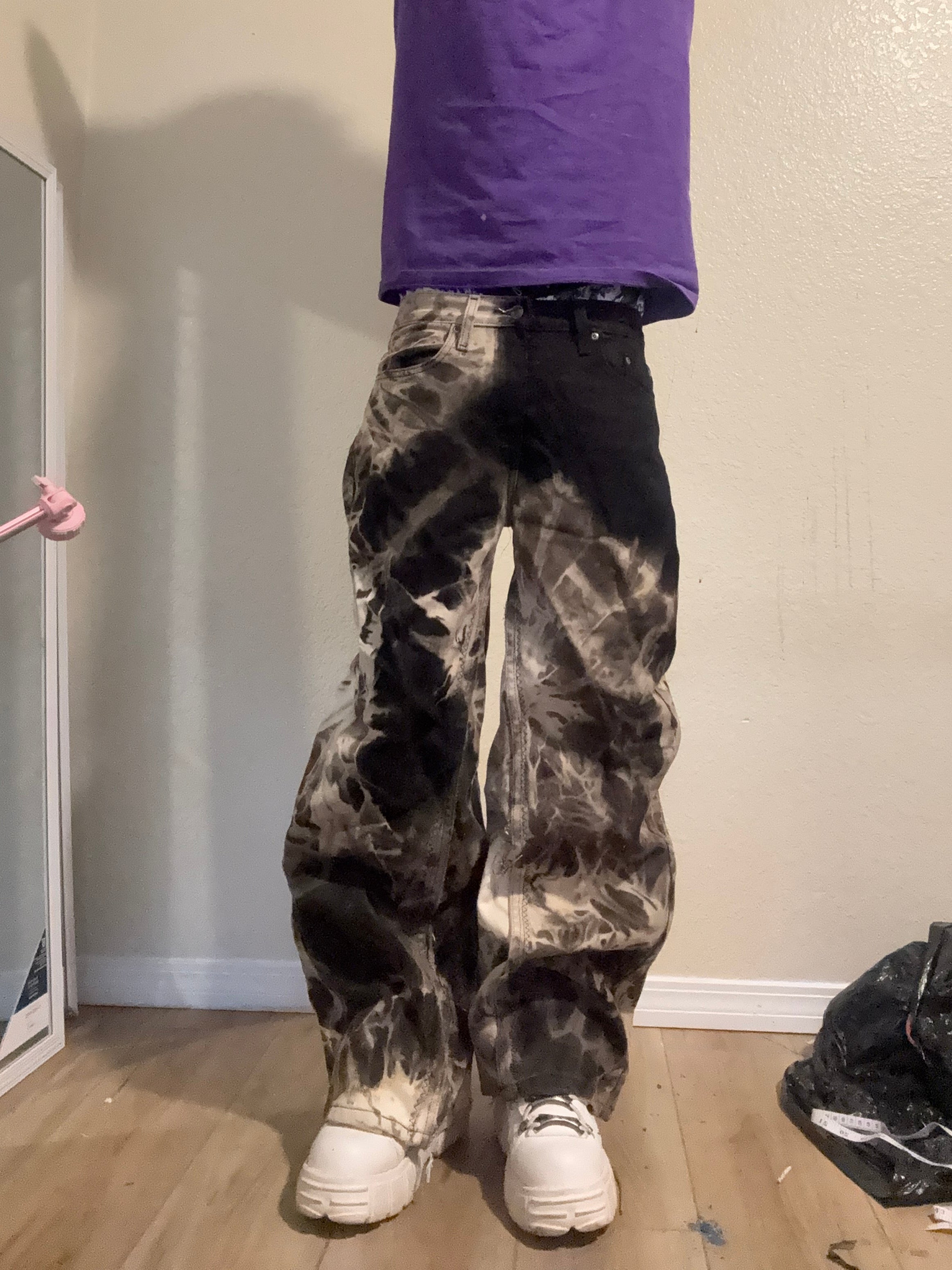 Custom bleach flares