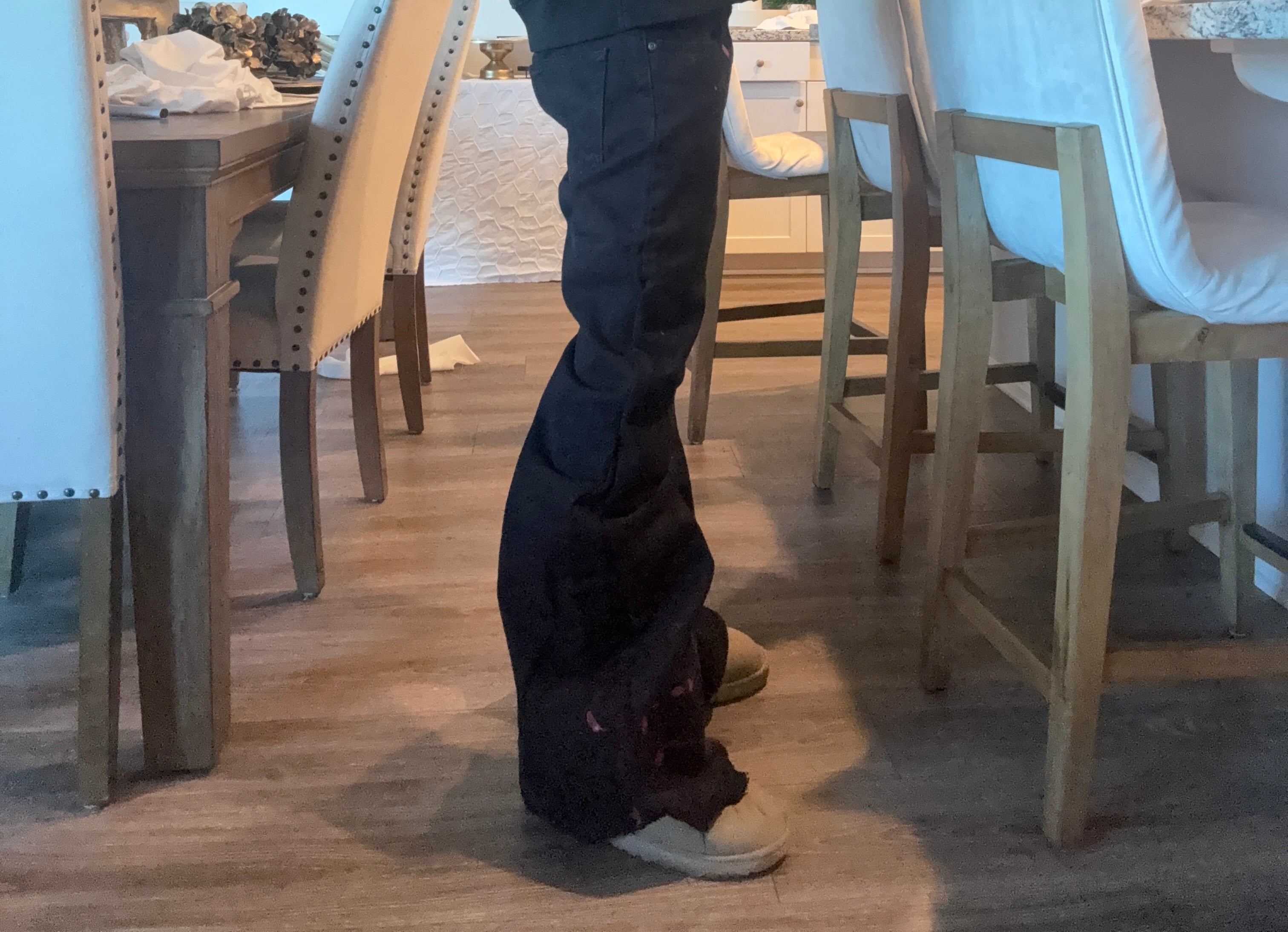 red mark black flares